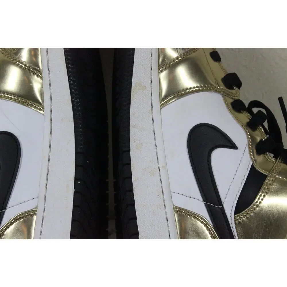 Nike Air Jordan 1 Mid SE Metallic Gold Black White Youth Size 6.5Y